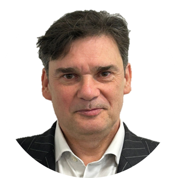 Mr Simon Bennett